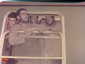 از چپ: ... - شهید غضنفر داودآبادی - شهید محمود مرادی - محمد حاج علی بیگی - شهید مسعود مرادی