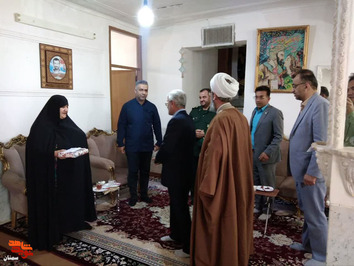 دیدار مسئولان محلی شهرستان دامغان با خانواده معظم شهید والامقام فرهاد روشنایی- ششم اردیبهشتماه ۱۴۰۲ شهرستان دامغان