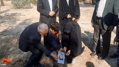 غرس درخت به نیابت از شهدا- هفدهم اسفندماه ۱۴۰۲ پارک جنگلی سوکان سمنان
