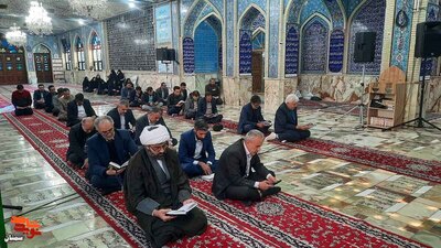 تجدید میثاق کارکنان ادارات بنیاد شهید و حج و زیارت با آرمانهای والای شهدا- نوزدهم اسفندماه ۱۴۰۲ گلزار شهدای امامزاده یحیی(ع) شهرستان سمنان