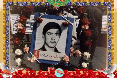 مراسم تشییع پیکر مطهر شهید محمود احمدی در روستای ریکان از توابع شهرستان گرمسار